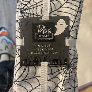 Spiderweb Napkin Set - Black and White